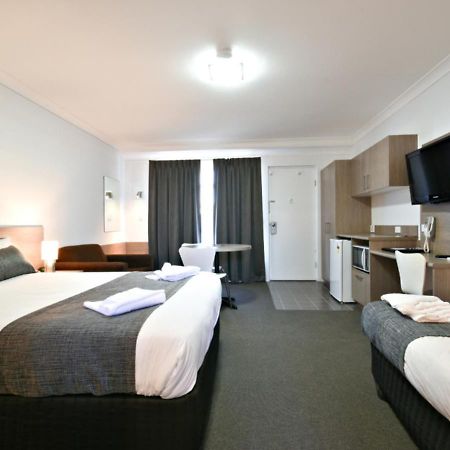 The Aberdeen Motel Dubbo Extérieur photo