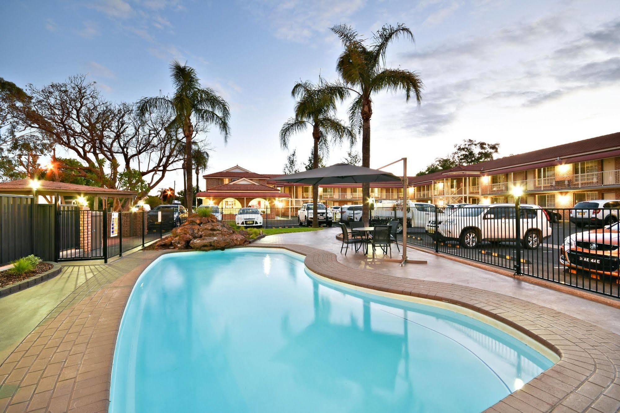 The Aberdeen Motel Dubbo Extérieur photo