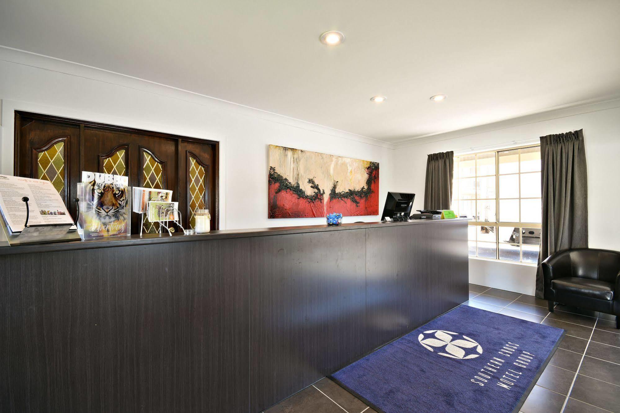 The Aberdeen Motel Dubbo Extérieur photo