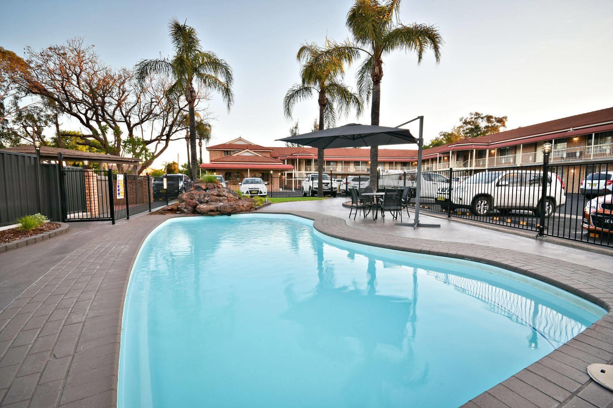 The Aberdeen Motel Dubbo Extérieur photo